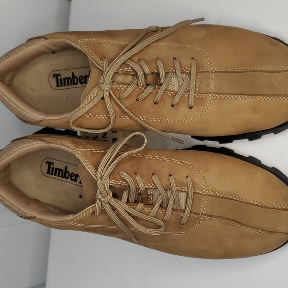 Timberland Other - EUC TIMBERLAND LEATHER SHOES